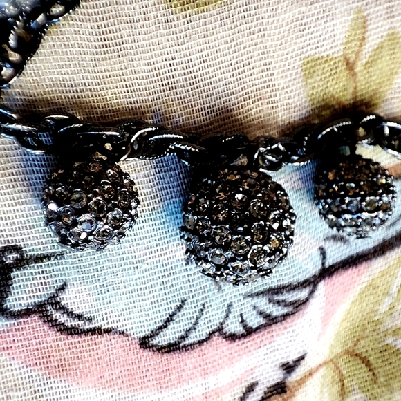 Talbots Talbot's Graduated Disco Ball Hematite Gunmetal Rhinestone Necklace - Picture 5 of 8